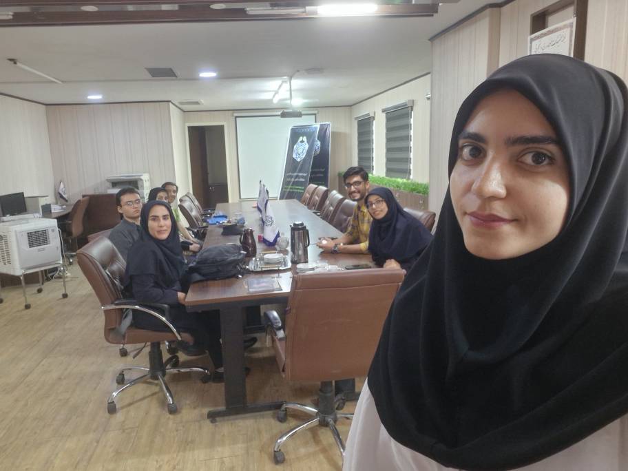 جلسه کتابخوانی انجمن کتاب بازها 